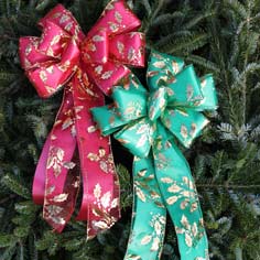 Gold Holly Day Duet