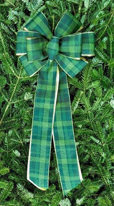 BCP11 - Gorgeous Green Plaid with Gold Edge over Gold Poly