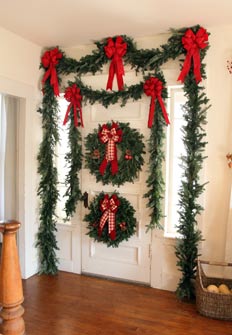 Standard and larger Estate Garland size comparison on standard door